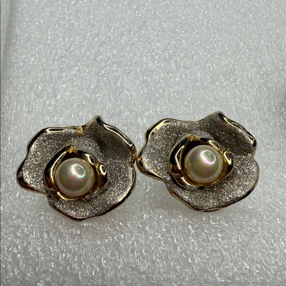 Vintage Gold and Silver Flower Clip Earrings with Pearl